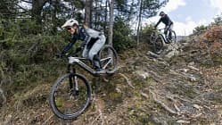 Die deutsche Gravity-Brand Propain stellt mit dem Sresh ein weiteres schickes E-MTB vor.