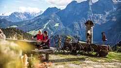 SalzburgerLand,Tennengau,Gravelbike,Brunnen,Radfahrer,Berge