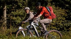 Das Focus Jarifa² ist ein E-Hardtail für erste Trailkilometer und ausgedehnte Touren.