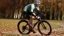 3T Racemax 2 Italia,Gravelbike,Test,Action,Fahrer von links kommend