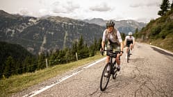 Südtirol,Rennrad,Berge,Straße,zwei Fahrer