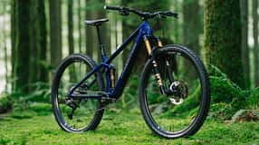 Zwei Farben des Spur stehen zur Verfügung.