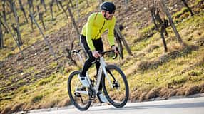 Pinarello F7 Ultegra Di2,Rennrad,ROADBIKE Test,Action,Redakteur