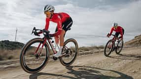 Fahrbild Specialized Crux 5