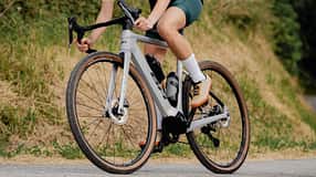 BH Bikes iGravelX 2027,Action,Kurvenfahrt