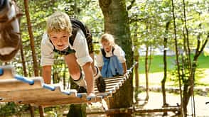 od-2019-bayern-family-kinder-kletterwald-mit-TEASER-kinderhotel-oberjoch(jpg) od-2019-bayern-family-kinder-kletterwald-mit-TEASER-kinderhotel-oberjoch(jpg)