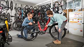 E Bike Test Magazin ELEKTROBIKE Test 2023 Aufmacher E Bike Test Magazin ELEKTROBIKE Test 2023 Aufmacher
