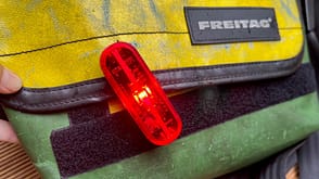 Praktische Dinge für Radfahrer I Decathlon Elops I anklemmbares Rücklicht Praktische Dinge für Radfahrer I Decathlon Elops I anklemmbares Rücklicht