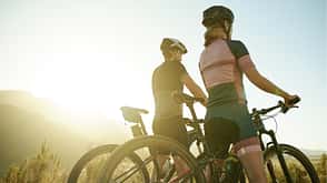 Partner zum Radfahren motivieren Partner zum Radfahren motivieren