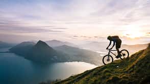 Partner zum Radfahren motivieren Partner zum Radfahren motivieren