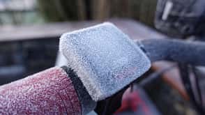 workpacking,wpt,e-bike,pedelec,motor,brose,brose antriebstechnik gmbh und co kg,display,frost,schnee,kalt,winter Display mit gefrorenen Eis-Kristallen.