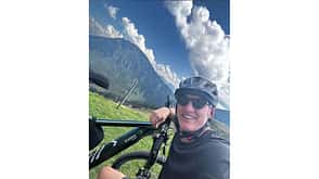 Radfahrende Fußballer - Bastian Schweinsteiger Radfahrende Fußballer - Bastian Schweinsteiger