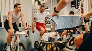 Zwift,Canyon,Manuel Neuer auf der Rolle