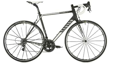 RB-0414-Carbon-rennraerder-2500-Canyon_DrakeImages_Radtest_012 (jpg)