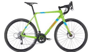 rb-1117-rennraeder-2018-rose-backroad-force-benjamin-hahn-neuheiten-001 (jpg)