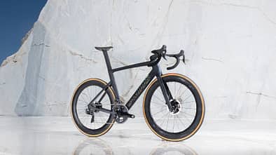 rb-speialized-s-works-venge-2019-teaser-1-7946.jpg