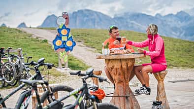 mb-0817-dolomiten-e-mtb-02-harald-wisthaler (jpg)