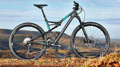 mb-0217-specialized-camber-comp-carbon-29-benjamin-hahn (jpg)