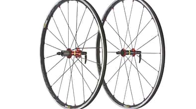 RB-1216-04-Laufrad-test-alu-mitteklasse-Mavic Ksyrium Elite (jpg)