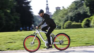 UB-Piaggio-Wi-Bike-33.jpg