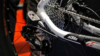 EM-KTM-Sram-Schaltung-30Gang-Messe-20160715122922_IMG_9377 (jpg)