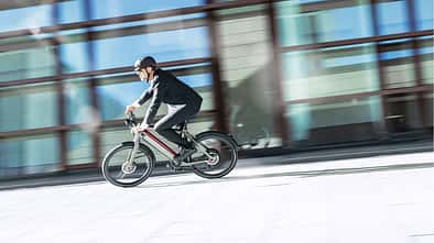 UB-Stromer-ST2-S_Lifestyle_2 (jpg)