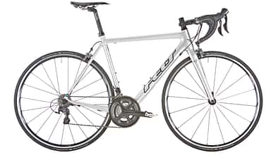 rb-0416-rennrad-test-carbon-2000-felt-f4-benjamin-hahn (jpg)