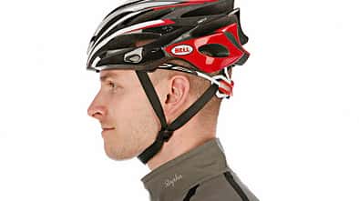 UB Helm richtig tragen 3