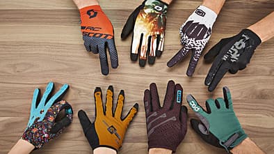 MB 0518 Handschuhtest MS Teaser