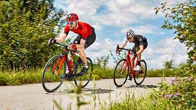 rb-0917-test-alu-rennraeder-teaser-benjamin-hahn (jpg)