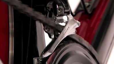 RB_Rennrad_Umwerfer-einstellen_ROADBIKE-TEASER.jpg