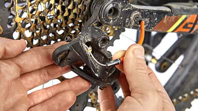 MB 0917 Pflegeserie Schaltzuege