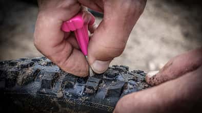 Tubeless Plugs 02/2022