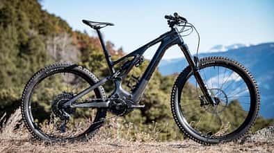 MB SH 01: Highend-E-MTB; Specialized