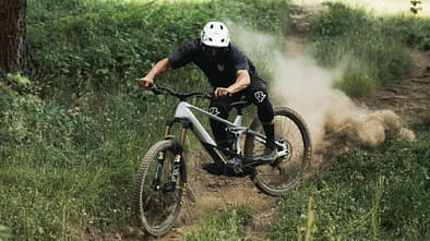 Das Wild ist ein neues E-Endura des spanischen Bike-Herstellers Orbea und bietet bis zu 170 mm Federweg an der Front.