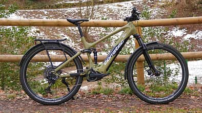 E-Trekkingrad I Test Corratec E-Power MTC 120 I Seitenansicht