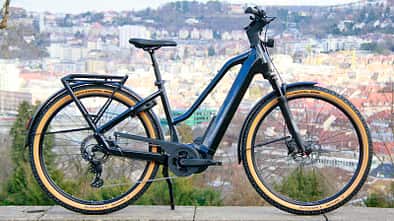E-Trekkingrad I Test Flyer Upstreet 7.12 XC I Seitenansicht