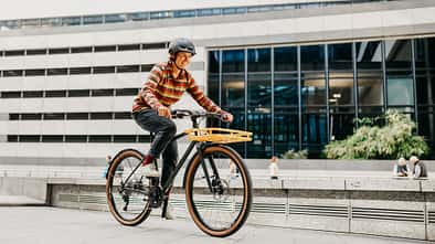 Test I Urban Flatbar Gravelbike I Rose Hobo I Fahrbild Frau 