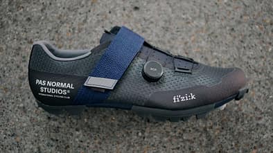 Fizik,Pas Normal Studios,VENTO FEROX CARBON PNS X FIZIK,Allroadschuh,Hauptansicht,Outdoor