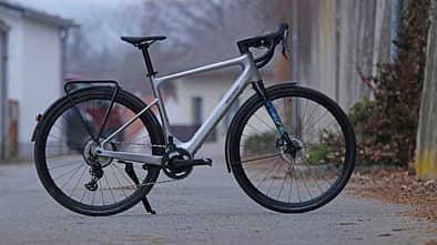 Gravelbike mit Vollausstattung Bergamont E-Grandurance RD Expert von rechts 3