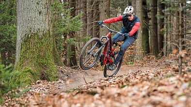 Trek SLash 9 GX AXS Trek SLash 9 GX AXS