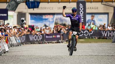 Der deutsche XC-Profi Luca Schwarzbauer fährt für das Canyon CLLCTV Team und lebt auf der Schwäbischen Alb.