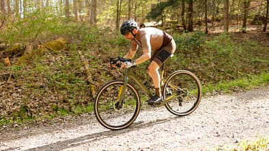 E-Rennrad Cannondale Synapse Neo Allroad 1 Action 2