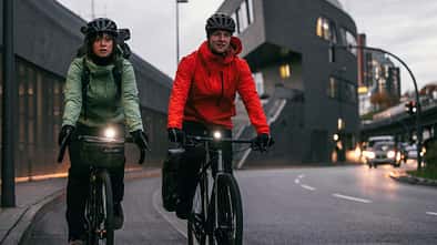 2 Radfahrer,Winter,Urban Mobility,Straße,pressedienst fahrrad,Gunnar Fehlau