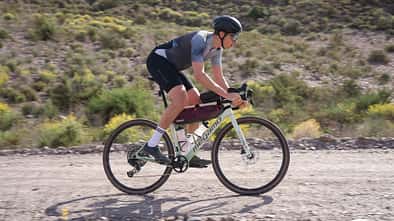 Gravelbike Magazin Megamo Silk Fahrbild