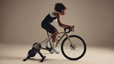 Wahoo Kickr Core 2 Rollentrainer Indoor Radsport Rennrad