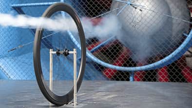 Windkanalmessung eines Rennradlaufrads