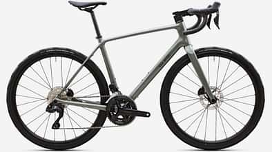 Decathon EDR CF Ultra 105 Di2,Studio