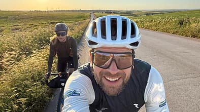 Jonas Deichmann und Josefine Rutkowski auf ihrer Tour Around Europe, Woche 02, Josefine und Jonas