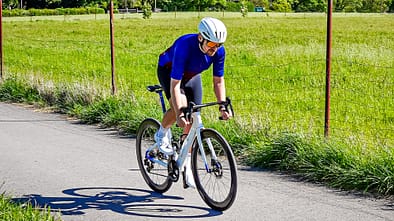 Carrera Pro Bike Erakle Pro,Aero-Rennrad,ROADBIKe-Test,Actionfoto